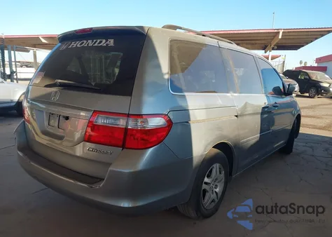 2005 Honda Odyssey Ex-L z USA, uszkodzony, nr VIN 5FNRL38625B095792
